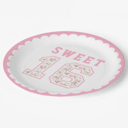 Rosa Coquette Sweet 16 University Pappteller (Schrägansicht)