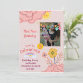 Rosa Creme Lila Minimalistisches Baby Invii mit Fo Einladung (Stehend Vorderseite)