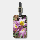 Rosa Crocses Frühlingsblume Gepäckanhänger (Vorderseite vertikal)