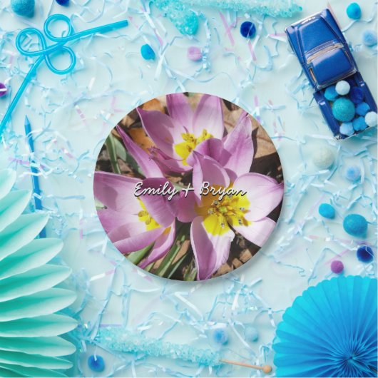 Rosa Crocses Frühlingsblume Pappteller (Party)