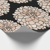 Rosa Dahlien auf schwarzem Hintergrund Geschenkpapier (Ecke)