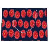 Rosa Dahlische Blume auf blau Große Geschenktüte (Vorderseite)