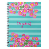 Rosa Daisy Blume auf Türkis Streifen Notizblock (Vorderseite)