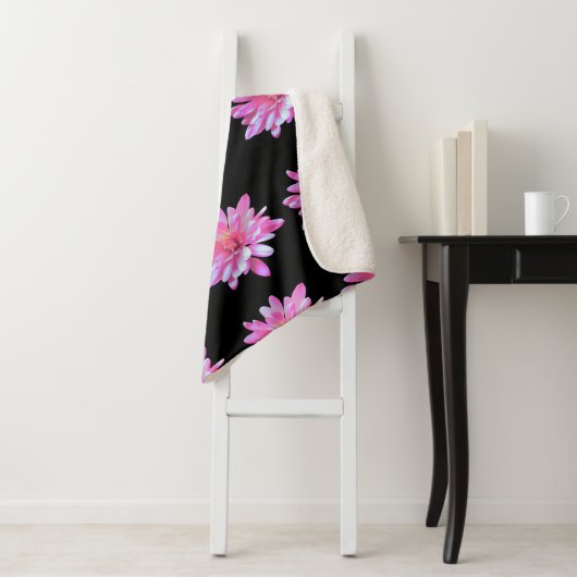 Rosa Daisy, blumengeschmücktes Foto Sherpadecke (Beispiel)