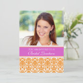 Rosa Damask Foto Bridal Luncheon Einladung Karte (Stehend Vorderseite)