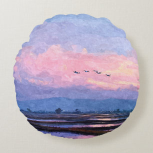 Rosa-Dämmerungs-Flug-Wasserfarben-Landschaftskisse Rundes Kissen