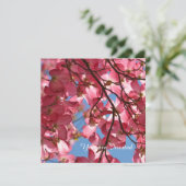 Rosa Dogwood-Blume Geburtstag Einladung (Stehend Vorderseite)