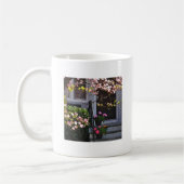 Rosa Dogwood und Pots of Geraniums Kaffeetasse (Links)