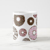 Rosa Donuts, braune Donuts, Sprinklen, Ihr Name Jumbo-Tasse (Vorderseite)