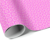 Rosa Donuts in rosa Geschenkpapier (Rolleneckpunkt)