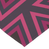 rosa Dreiecke Muster Großer Tischläufer (Ecke)