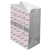 Rosa dunkelgraues, weißes LG Zickzack-Graue Bezeic Mittlere Geschenktüte (Rückseite Schrägansicht)
