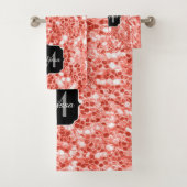 Rosa dunkle Korallen Glitzer Glitzern Monogram Badhandtuch Set (Insitu)