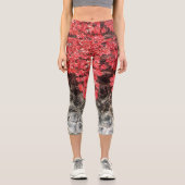 Rosa Efeu Blätter Herbststeinwand Capri Leggings (Vorderseite)