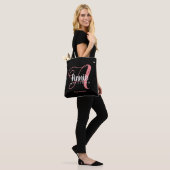 Rosa Eine Monogramm schwarz Tasche (Am Model)