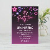 Rosa Einladung zum 22. Geburtstag für ihre Moderne (Stehend Vorderseite)