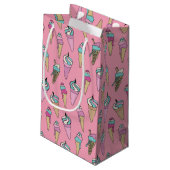 Rosa Eiscreme-Kronmuster Kleine Geschenktüte (Rückseite Schrägansicht)