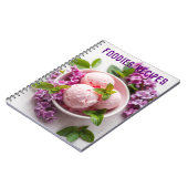 Rosa Eiscreme mit Lilac Blume Feinschmecker Rezept Notizblock (Linke Seite)