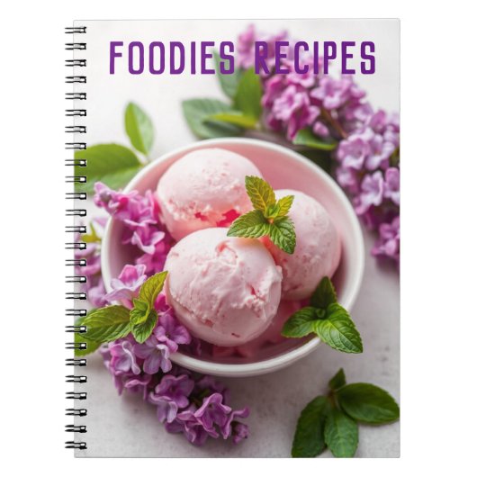Rosa Eiscreme mit Lilac Blume Feinschmecker Rezept Notizblock (Vorderseite)