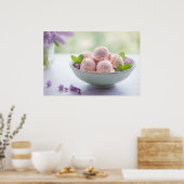 Rosa Eiscreme mit Lilac-Blume und grüner Minze Poster (Küche)