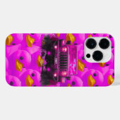 Rosa Enten mit einem rosa 4x4 Truck iPhone Case Hülle (Rückseite (Horizontal))