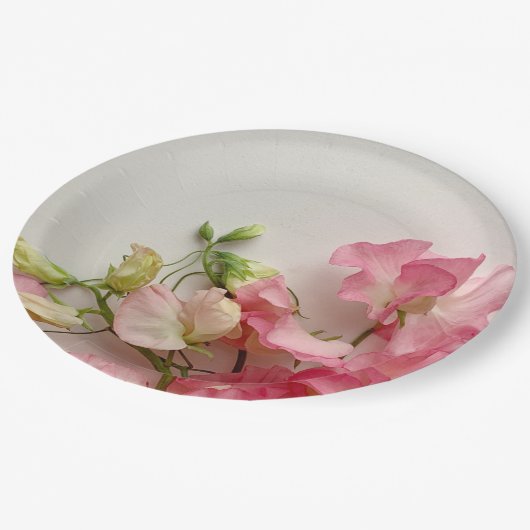 Rosa Erbsen, frisch Pappteller (Schrägansicht)