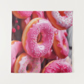 Rosa Erdbeere Donuts Wandteppich (Vorderseite (Horizontal))