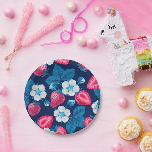 Rosa Erdbeeren auf blau Pappteller (Party)