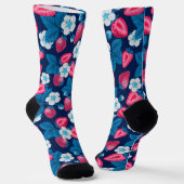 Rosa Erdbeeren auf Blau Socken (Gewinkelt)