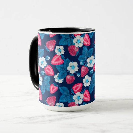 Rosa Erdbeeren auf blau Tasse (Vorderseite Links)