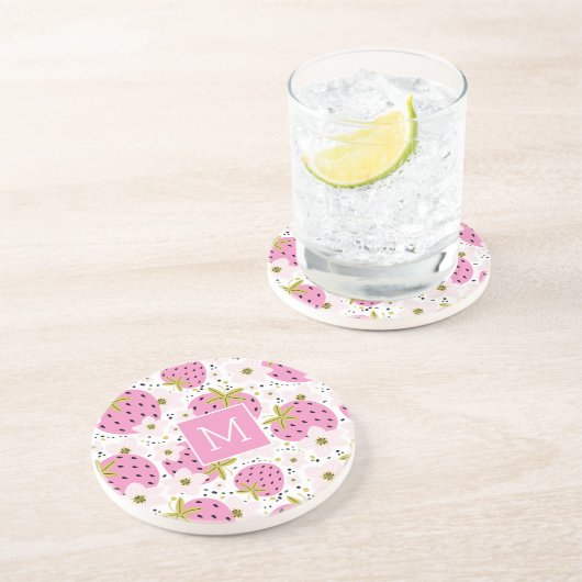 Rosa Erdbeeren Custom Monogram Getränkeuntersetzer (Seite)