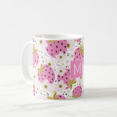 Rosa Erdbeeren Custom Monogram Kaffeetasse (Vorderseite Links)