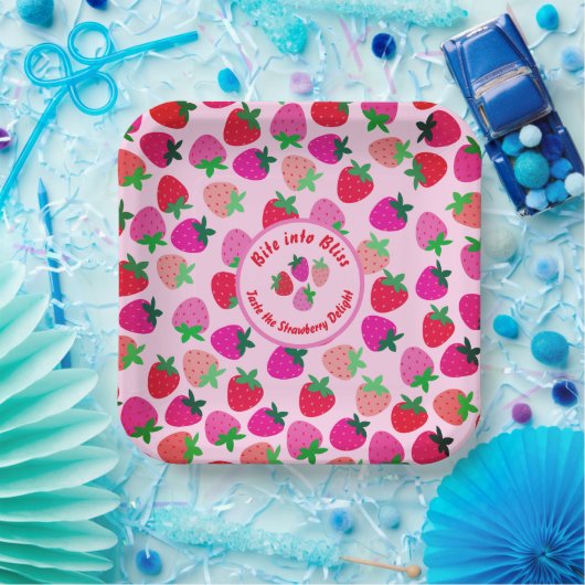 Rosa Erdbeerfeld Sommergebäck Naturfrüchte Pappteller (Party)