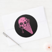 Rosa Evil Ice Cream Cone Classic Round Sticker (Umschlag)
