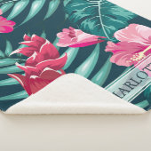 Rosa Exotische Blume Monogramm Sherpadecke (3/4)