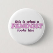 Rosa Feminismus Button (Vorderseite)