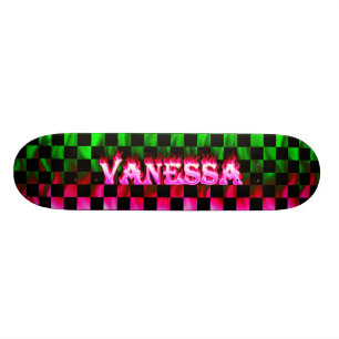 Rosa Feuer auf dem Skateboard Vanessa und Flammen