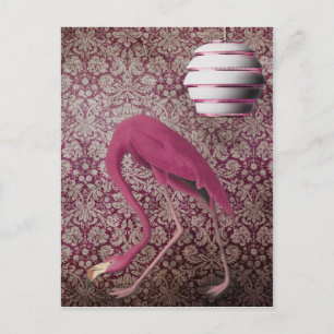 Rosa Flamingo auf Vintage Tapete Postkarte