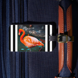 Rosa Flamingo Dare sein anderen Schwarz-weißen Str Gepäckanhänger