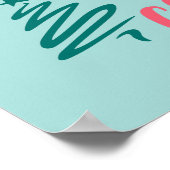 Rosa Flamingo in einer Weihnachtsmannmütze mit Pal Poster (Ecke)