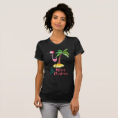 Rosa Flamingo in einer Weihnachtsmannmütze von ein T-Shirt (Vorne ganz)