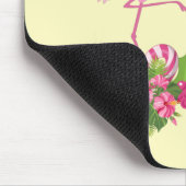 Rosa Flamingo in Weihnachtsmannmütze mit Candy Can Mousepad (Ecke)