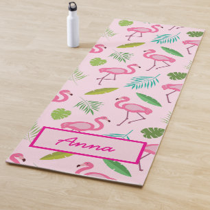 Rosa Flamingo-Muster mit tropischen Blättern indiv Yogamatte