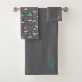 Rosa Flamingo niedliches Tuquoise-Graumuster Badhandtuch Set (Insitu)