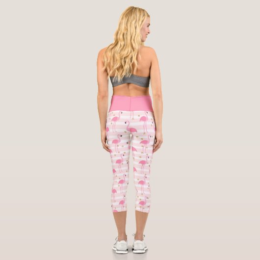 Rosa Flamingo-Streifenmuster Capri Leggings (Rückseite)