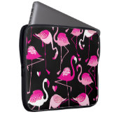 Rosa Flamingos, dunkles, nahtloses Muster. Laptopschutzhülle (Vorne Rechts)