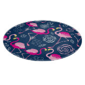 Rosa Flamingos: Grafisches dunkles Muster Schneidebrett (Ecke)