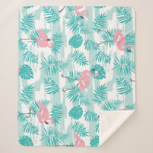 Rosa Flamingos, grüne Blätter aus Palmen, tropisch Sherpadecke