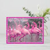 Rosa Flamingos in der Schnee Frohe Weihnachten (Stehend Vorderseite)