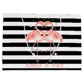 Rosa Flamingos in Liebe, Schwarz-weiße Streifen Große Geschenktüte (Rückseite)